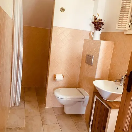 Dom W Krate - Kolo Karpacza 웜니차