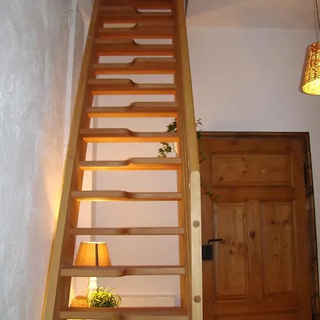 Dom W Krate - Kolo Karpacza Tatil Evi *