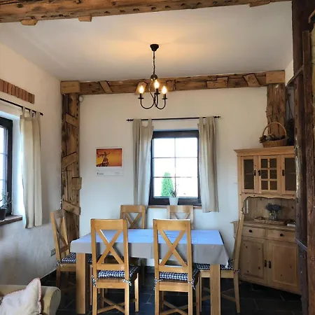 Dom W Krate - Kolo Karpacza 웜니차