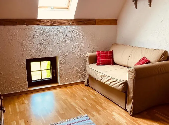 Dom W Krate - Kolo Karpacza